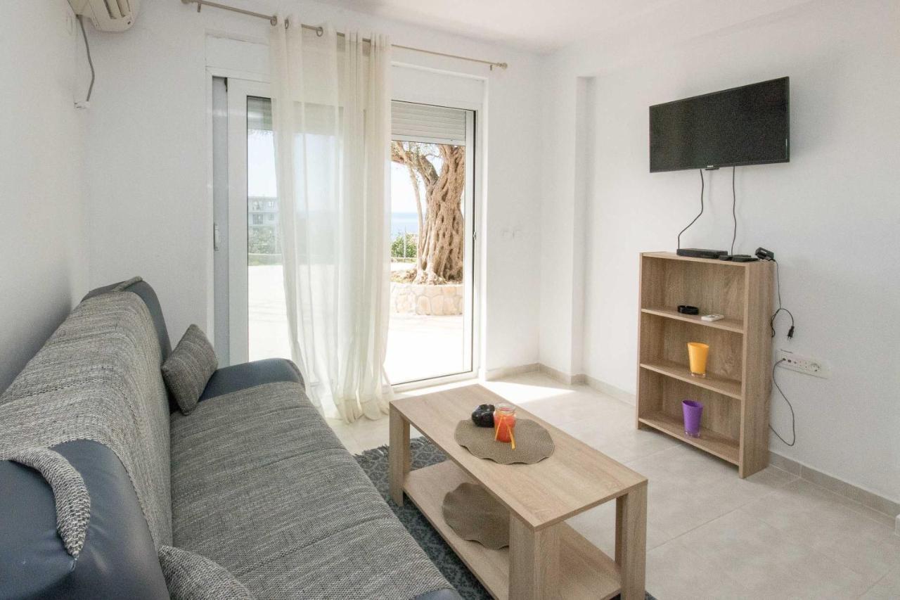Apartments Sun With Sea View Добра-Вода Экстерьер фото