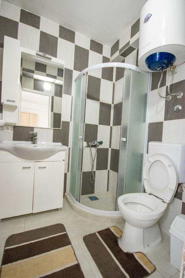 Apartments Sun With Sea View Добра-Вода Экстерьер фото